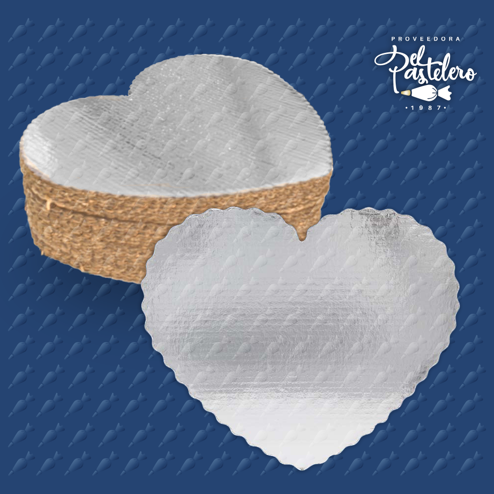 BASE CARTON CORAZON 32CM PLATA PAQUETE 50 PIEZAS