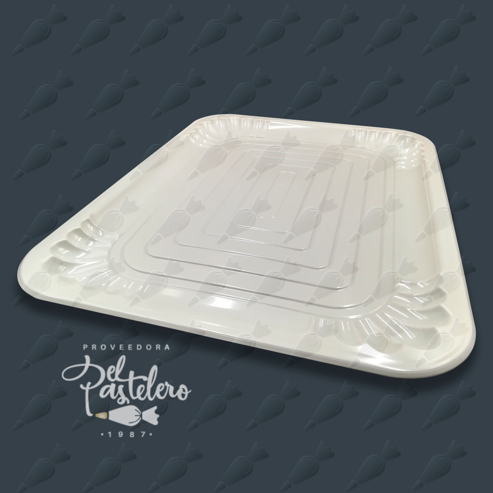 CHAROLA DE PLASTICO RECTANGULAR #20 54 X 42 CM CUEVAS 8