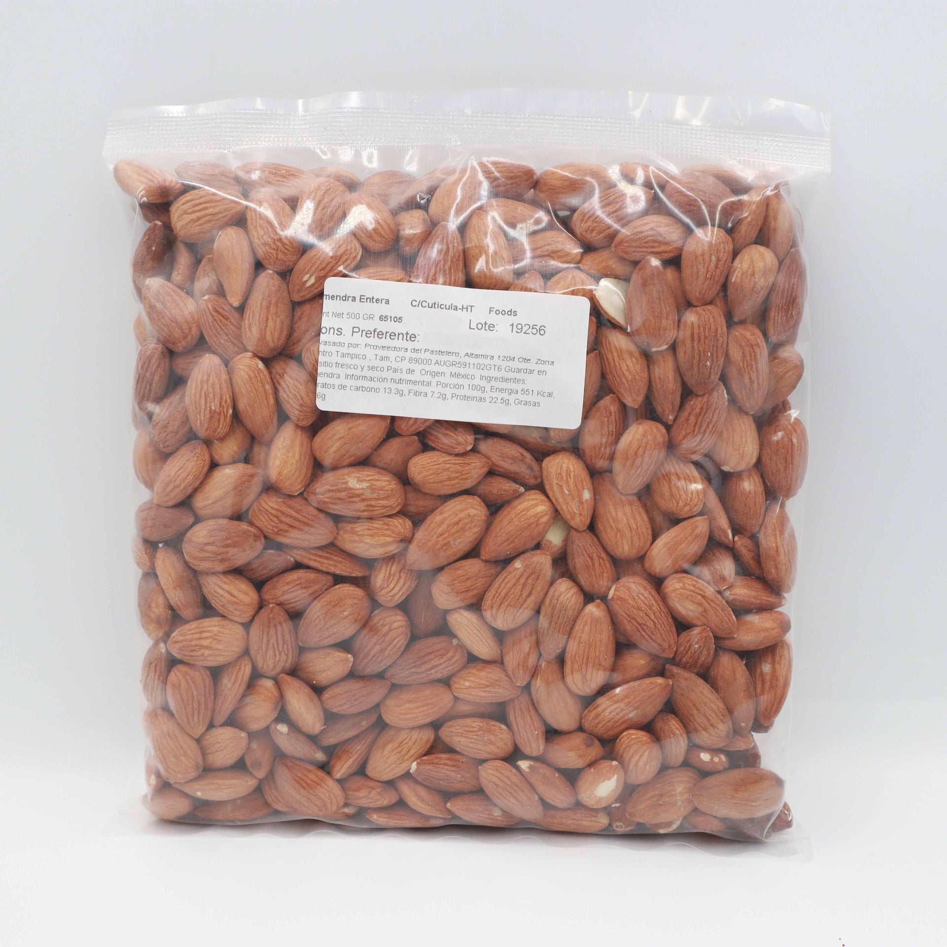 ALMENDRA ENTERA CON CUTICULA BOLSA 500 GR